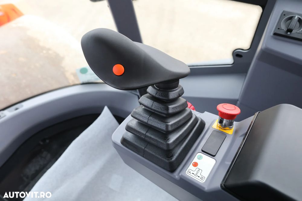 Hamm HC 200i - 22
