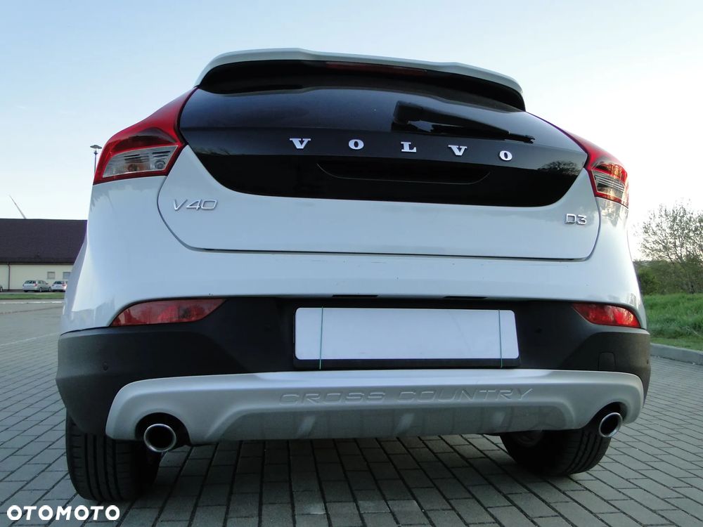 Volvo V40 Cross Country D3 Ocean Race - 8