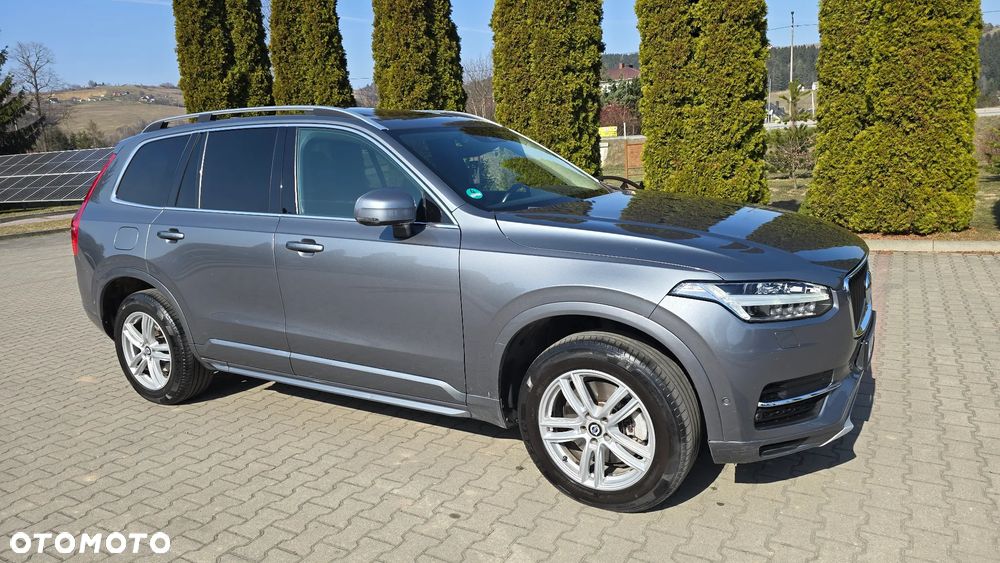 Volvo XC 90 D5 AWD Geartronic Momentum - 11
