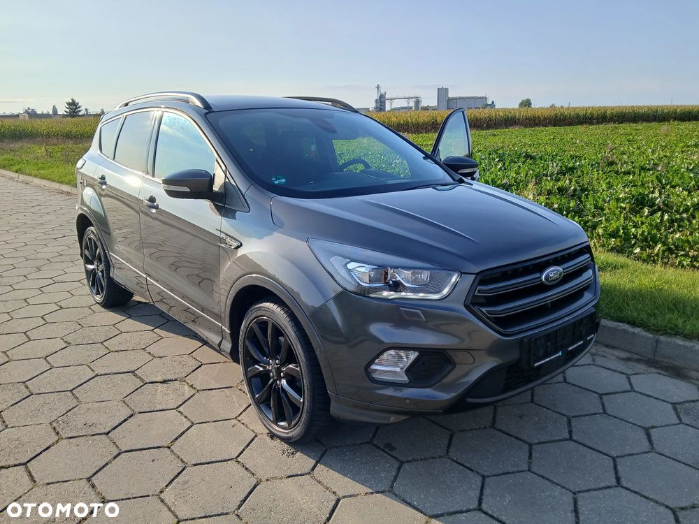 Ford Kuga 1.5 EcoBoost FWD ST-Line X - 16
