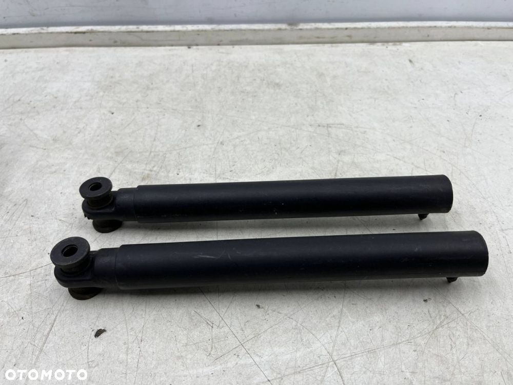 Siłownik BMW X5 E53 99-06r. teleskop sprężyna gazowa bagażnika klapy dolnej burty KOMPLET 8402195 - 2