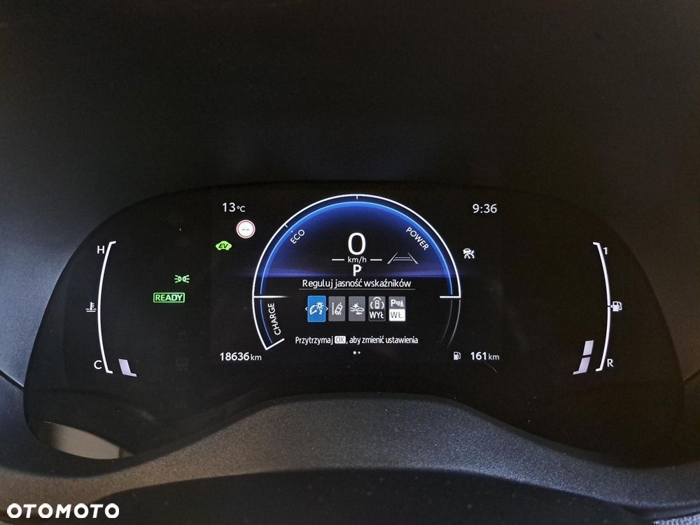 Toyota Yaris Hybrid 1.5 Style - 30