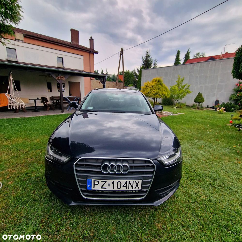 Audi A4 Limousine 2.0 TDI DPF Ambiente - 5