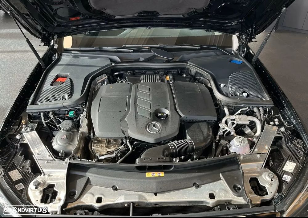 Mercedes-Benz E 300 de 9G-TRONIC AMG Line - 15