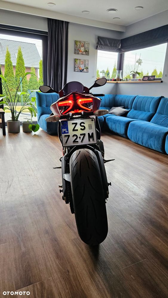 Ducati Panigale 899 - 6