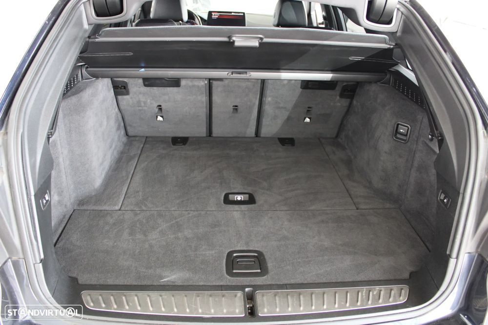 BMW 520 d Pack Desportivo M Auto - 9