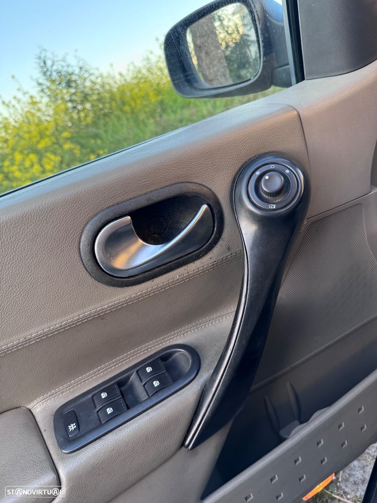 Renault Mégane Break 1.9 dCi C Privilége - 16