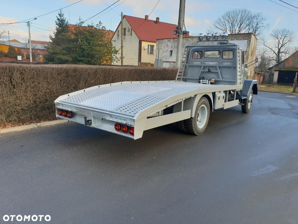 mercedes atego 12t DMC  NAJAZD zabudowa kunice - 14