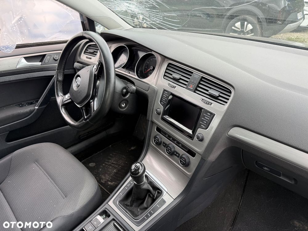 Volkswagen Golf - 7
