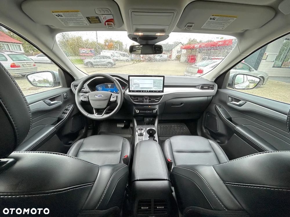 Ford Escape 2.0 EcoBoost AWD Titanium - 18