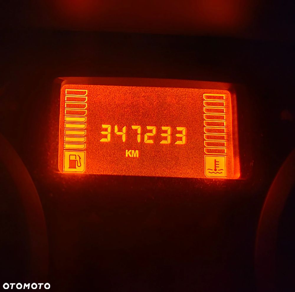 Renault Clio - 6
