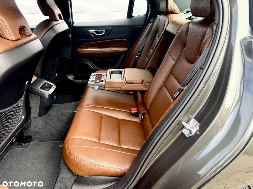 Volvo S60 T4 Geartronic Momentum - 34