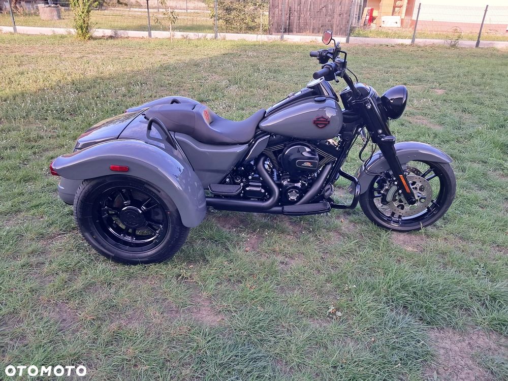 Harley-Davidson Trike Freewheeler - 2