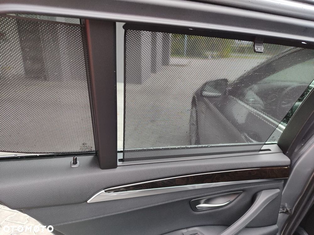 BMW Seria 5 520d xDrive Luxury Line - 14