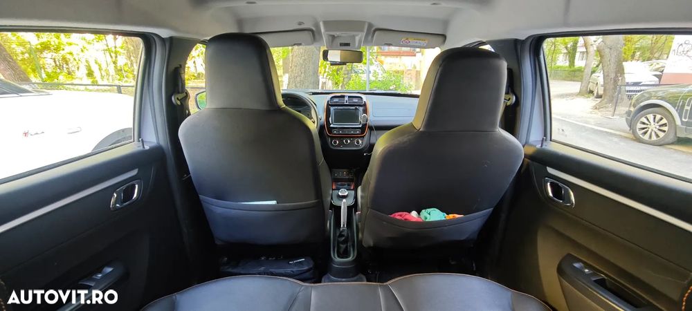 Dacia Spring Expression - 5