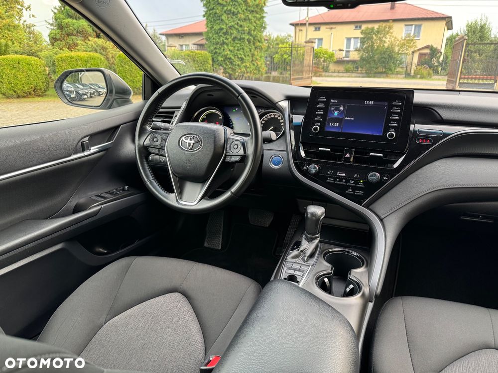 Toyota Camry 2.5 Hybrid Comfort CVT - 17