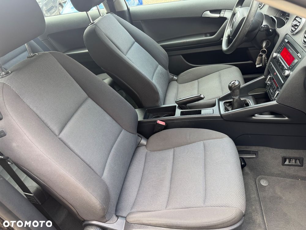 Audi A3 3-drzwiowe 2.0 TDI Attraction - 10