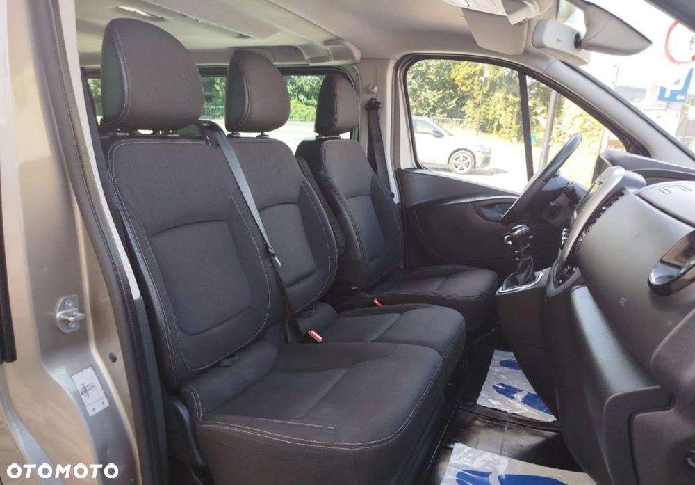 Renault Trafic - 18