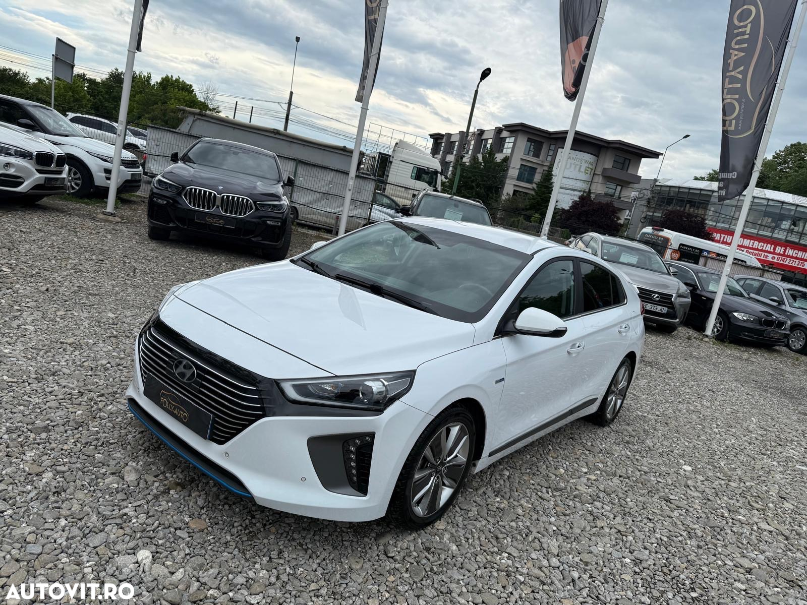 Hyundai IONIQ Hybrid 1.6 GDI Premium - 32