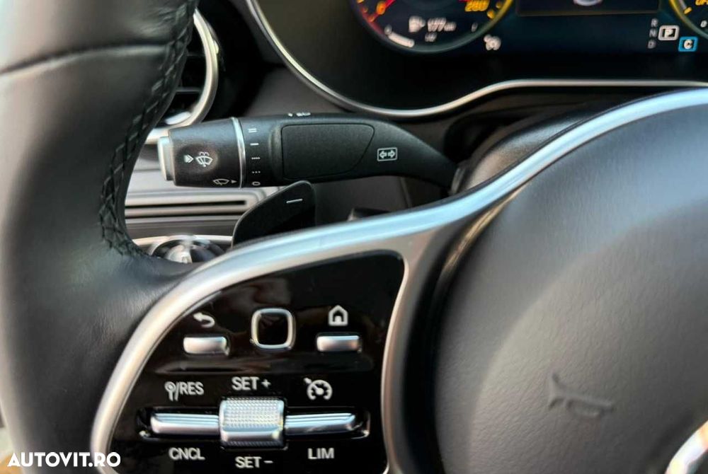 Mercedes-Benz GLC Coupe - 24