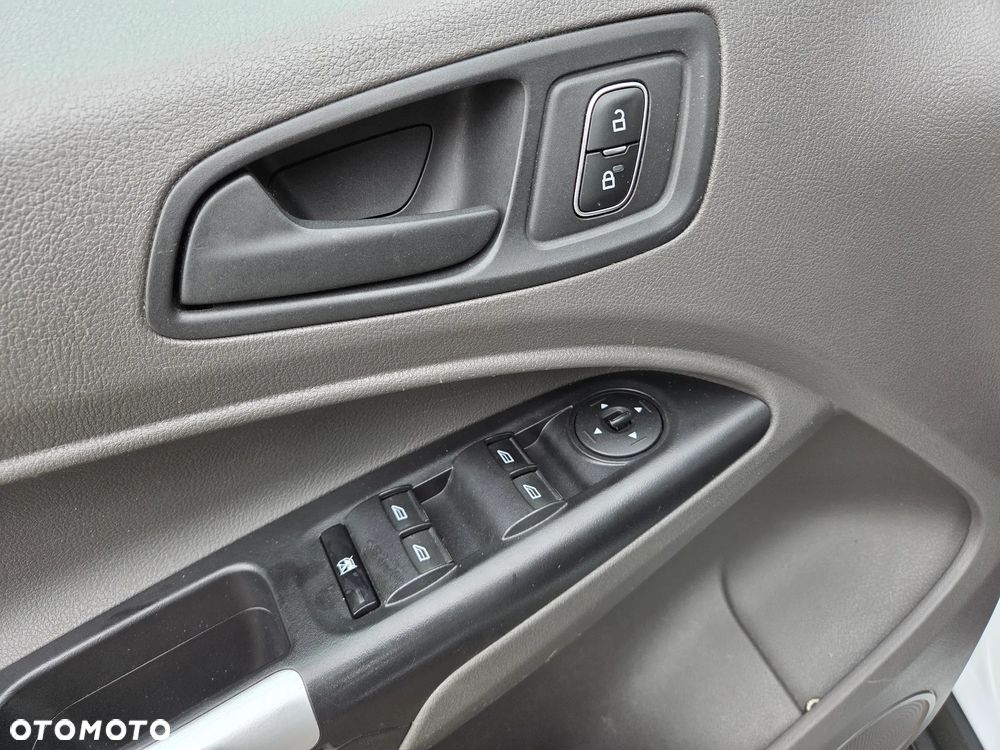 Ford Transit Connect Kombi 230 L2 Trend - 13