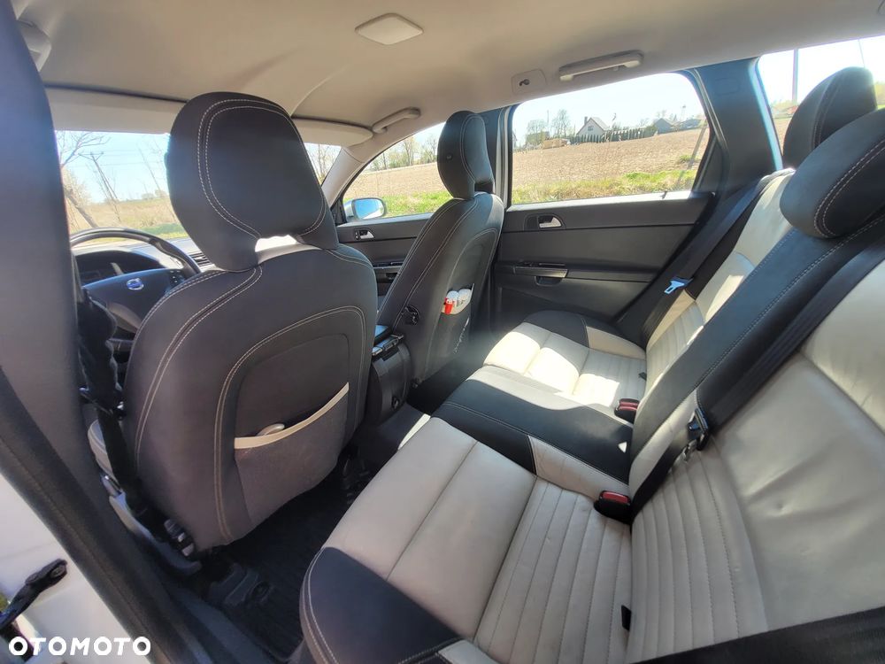 Volvo V50 1.8 RDesign - 15
