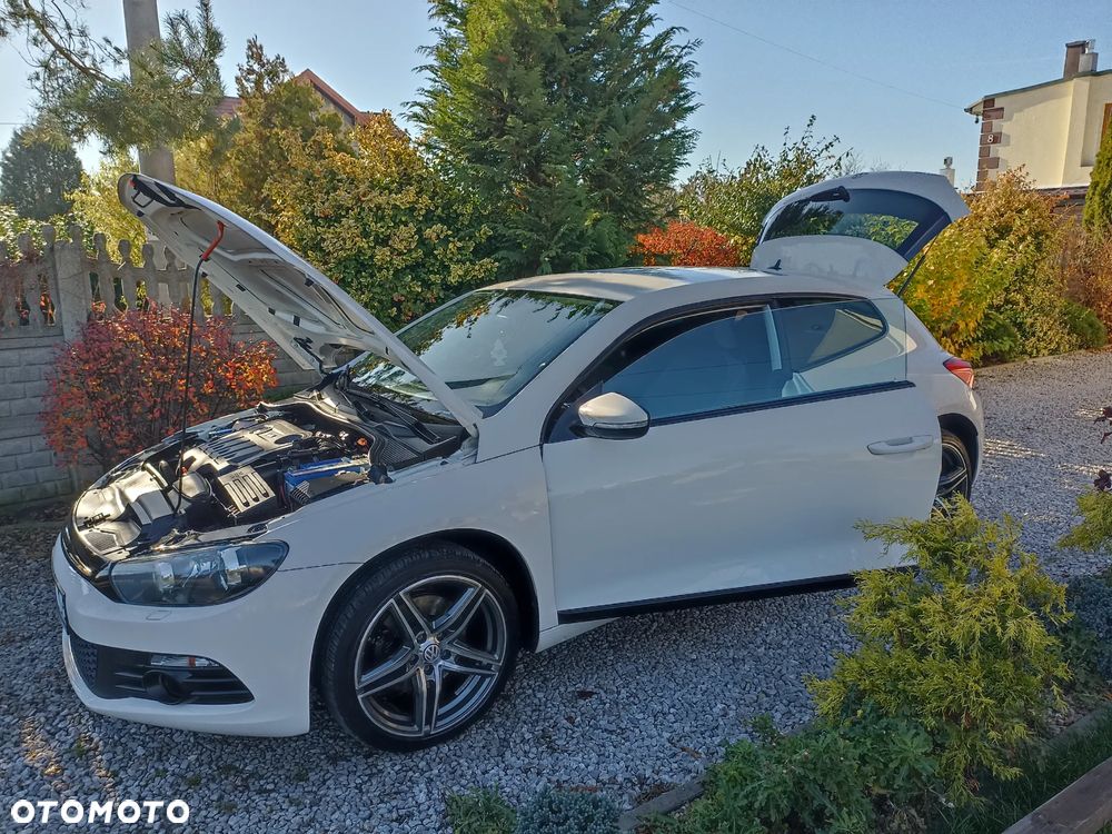 Volkswagen Scirocco 2.0 TDI - 13