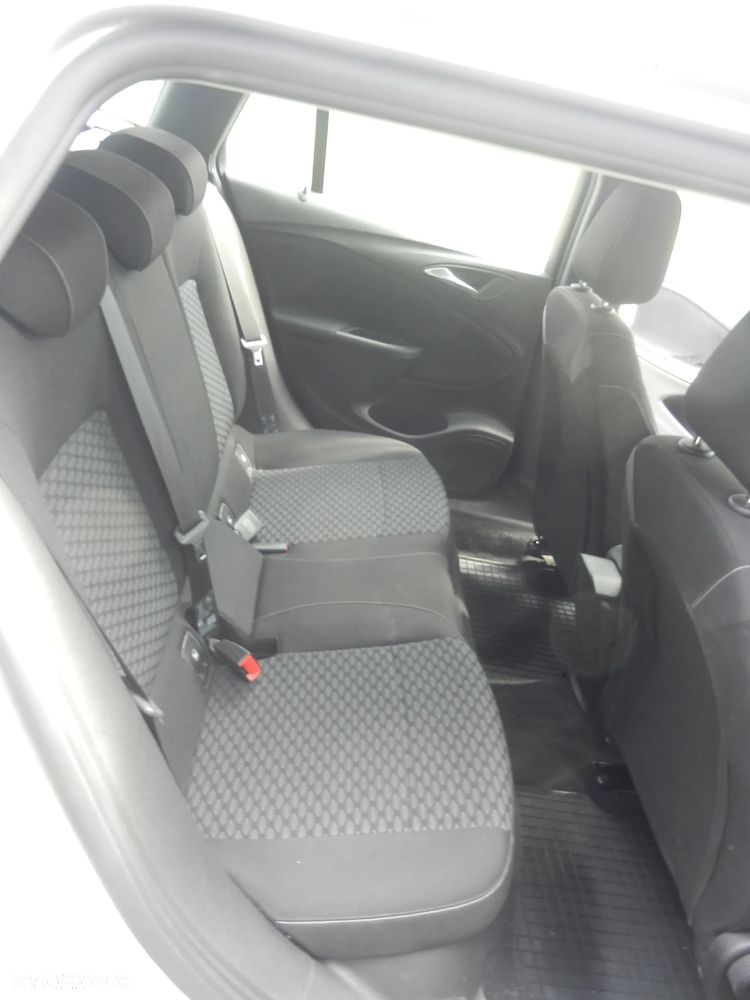 Opel Astra 1.5 CDTI Edition S&S - 30