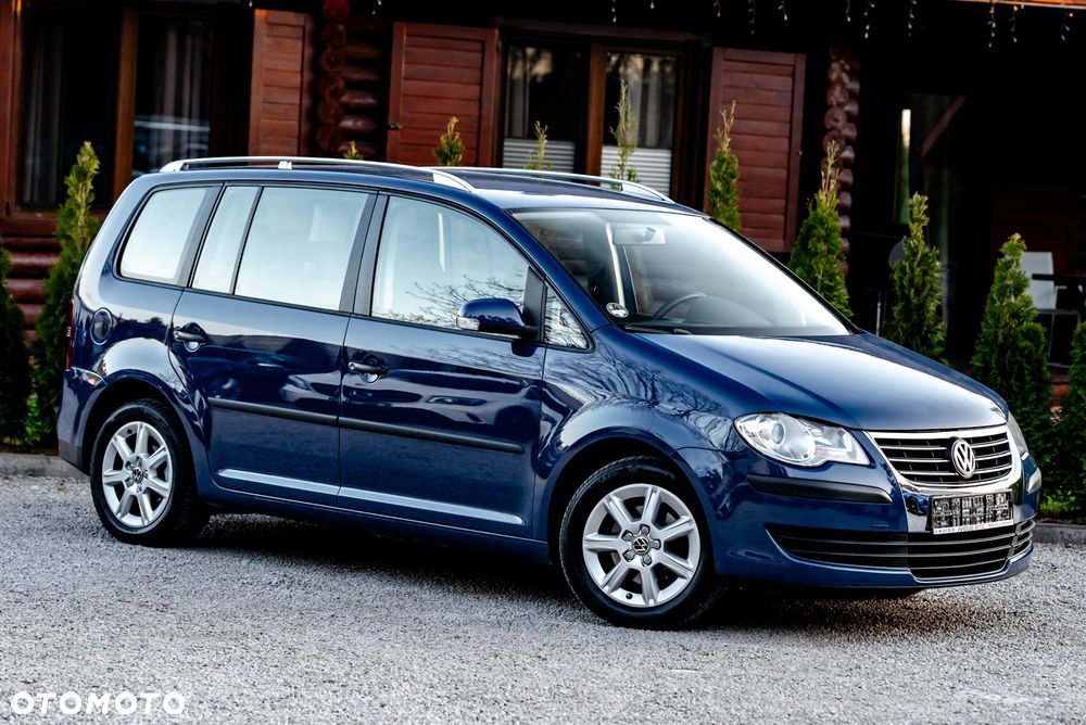 Volkswagen Touran 1.6 - 6