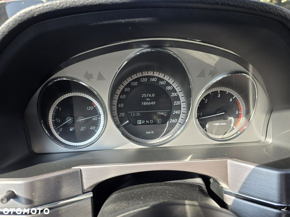 Mercedes-Benz GLK - 12