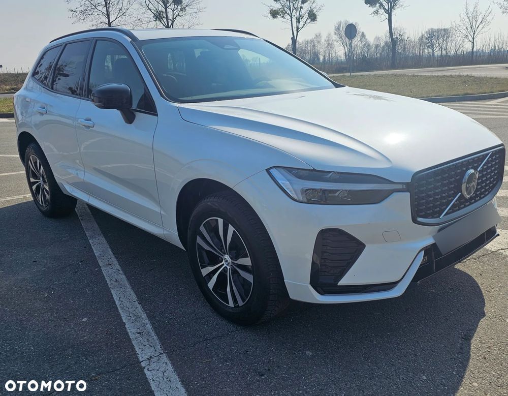 Volvo XC 60 B4 B Plus Dark - 1