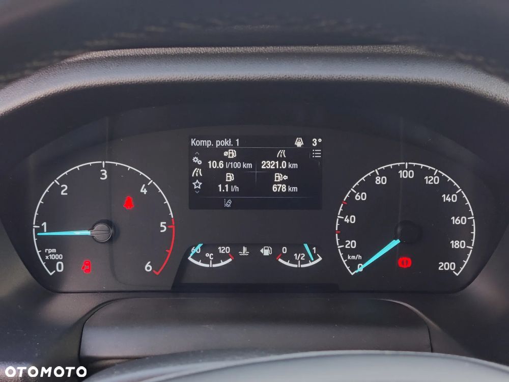 Ford Transit Custom 300 L2H1 Limited (bryg.) - 12