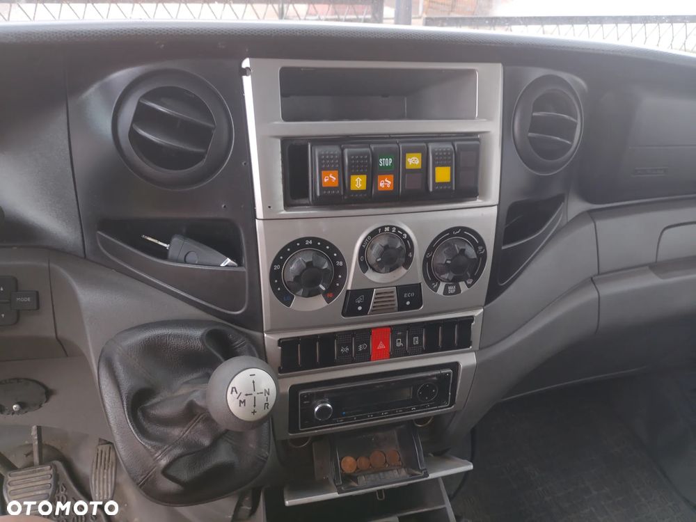 Iveco 35S13A - 8