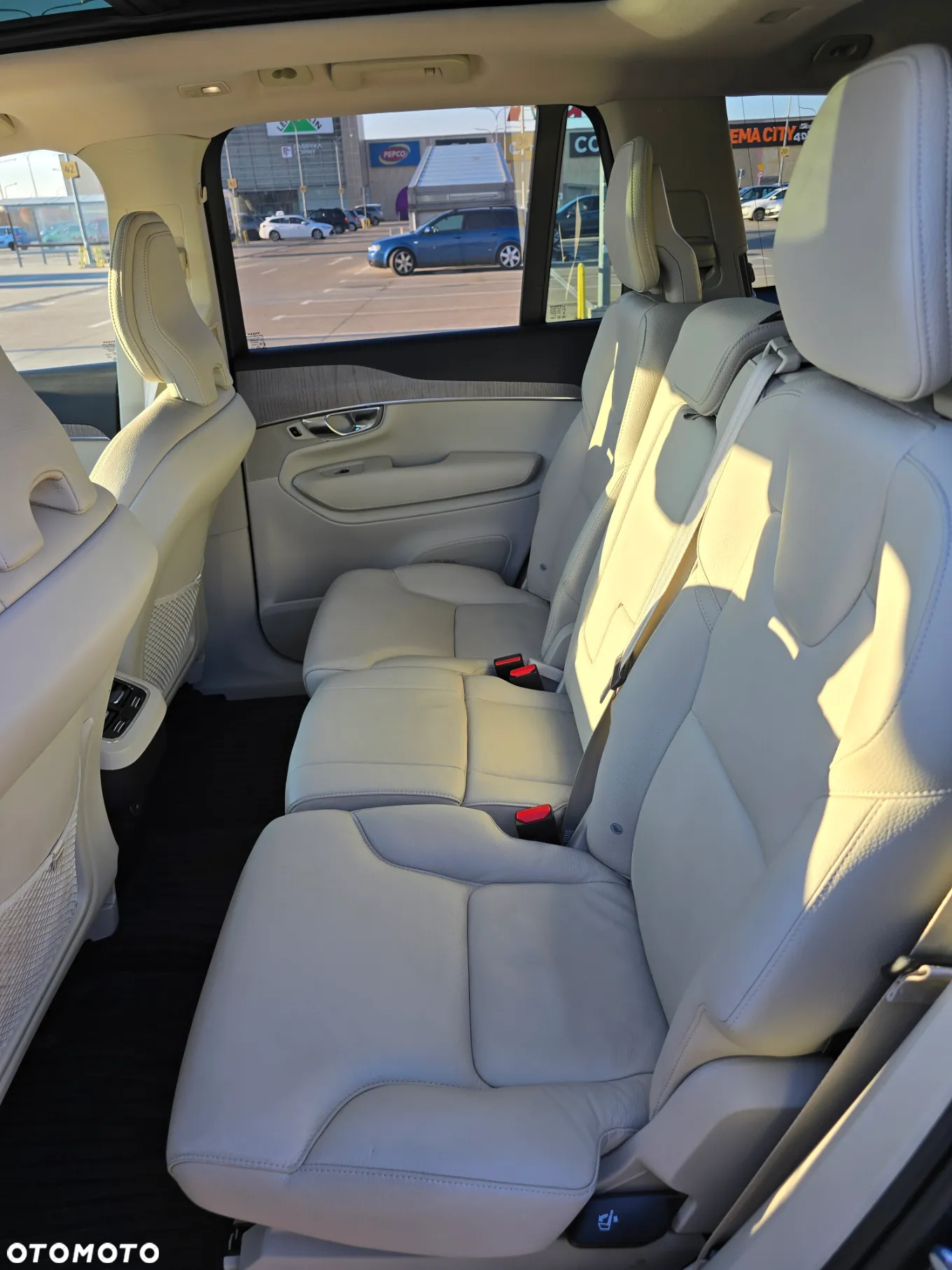 Volvo XC 90 - 14