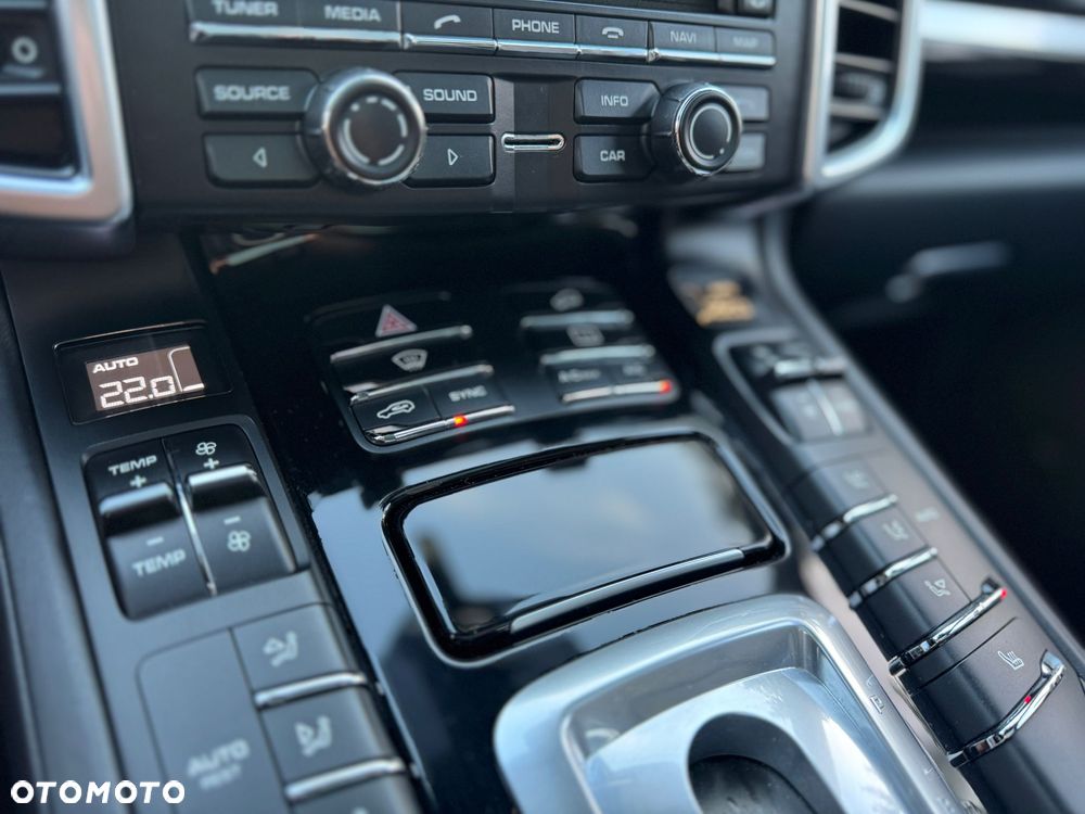 Porsche Cayenne S Diesel - 13