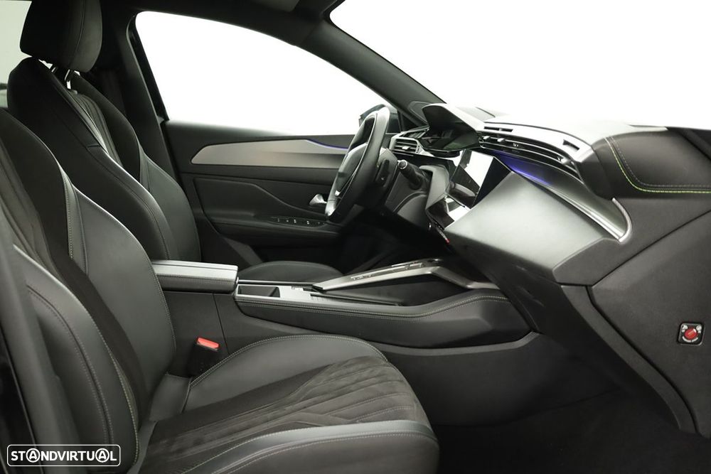 Peugeot 308 1.2 PureTech GT EAT8 - 19