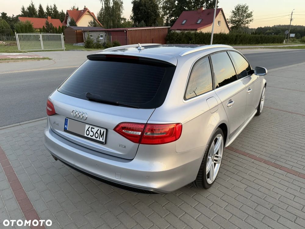 Audi A4 Avant 2.0 TDI Sport S tronic - 26