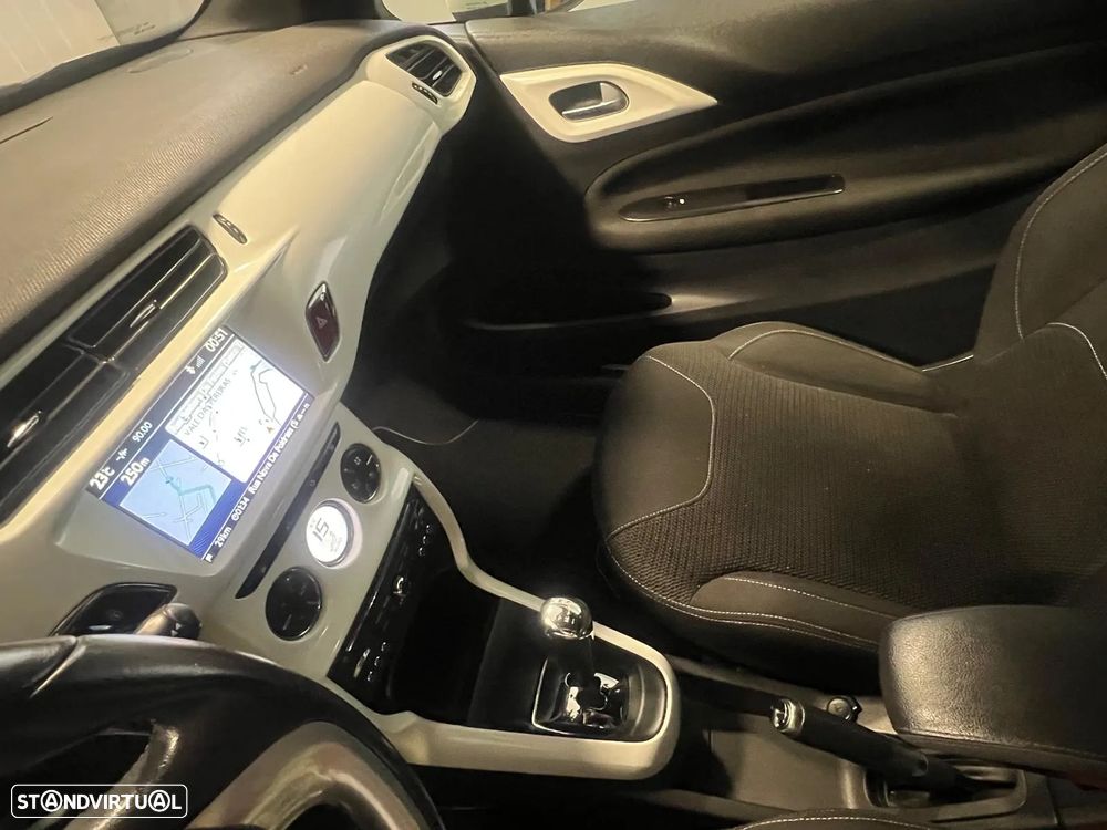 Citroën DS3 1.6 e-HDi So Chic ETG6 - 7