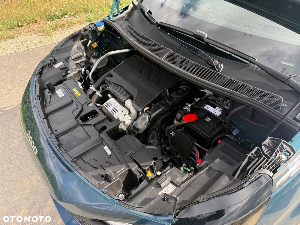 Peugeot 3008 1.2 PureTech Allure Pack S&S EAT8 - 22