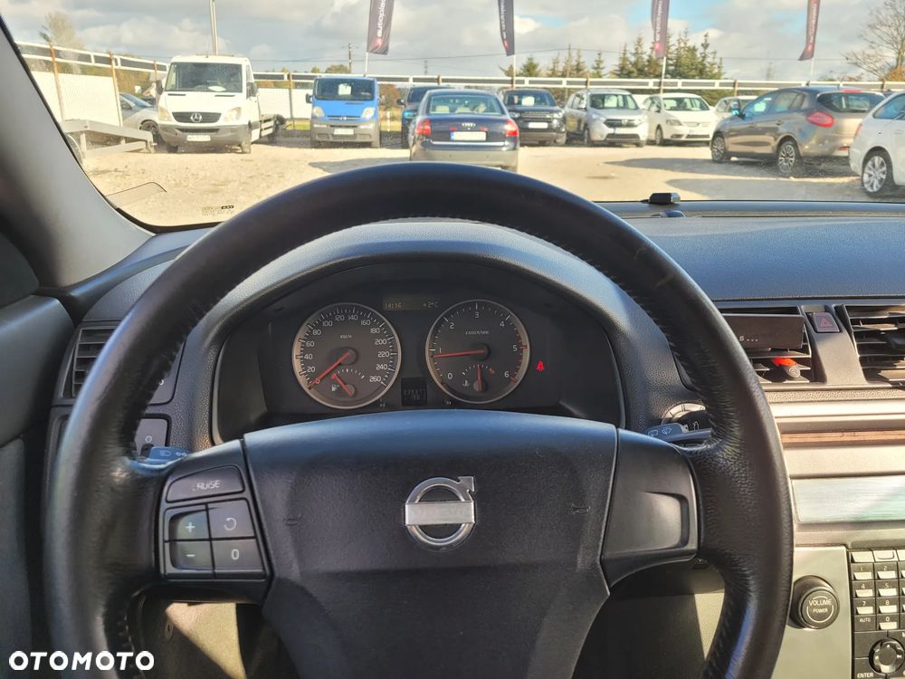 Volvo V50 - 9