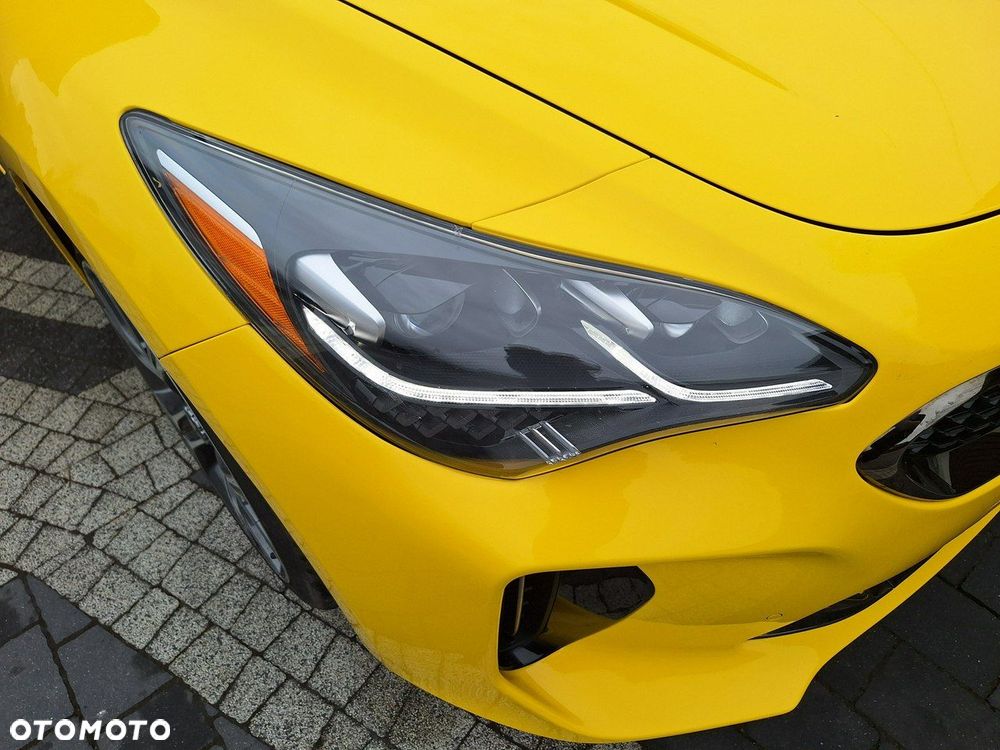 Kia Stinger - 21