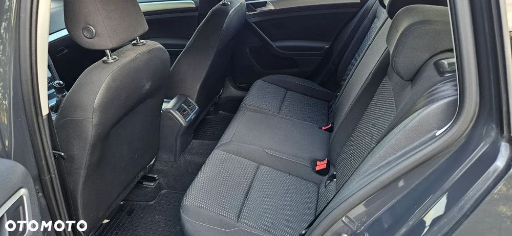 Volkswagen Golf VII 1.6 TDI BMT Trendline - 27