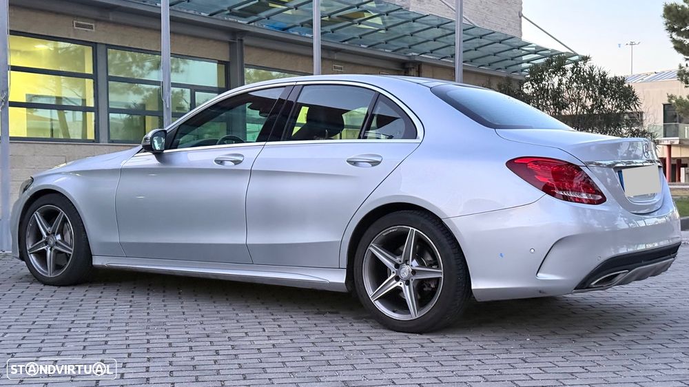 Mercedes-Benz C 300 BlueTEC Hybrid AMG Line - 22