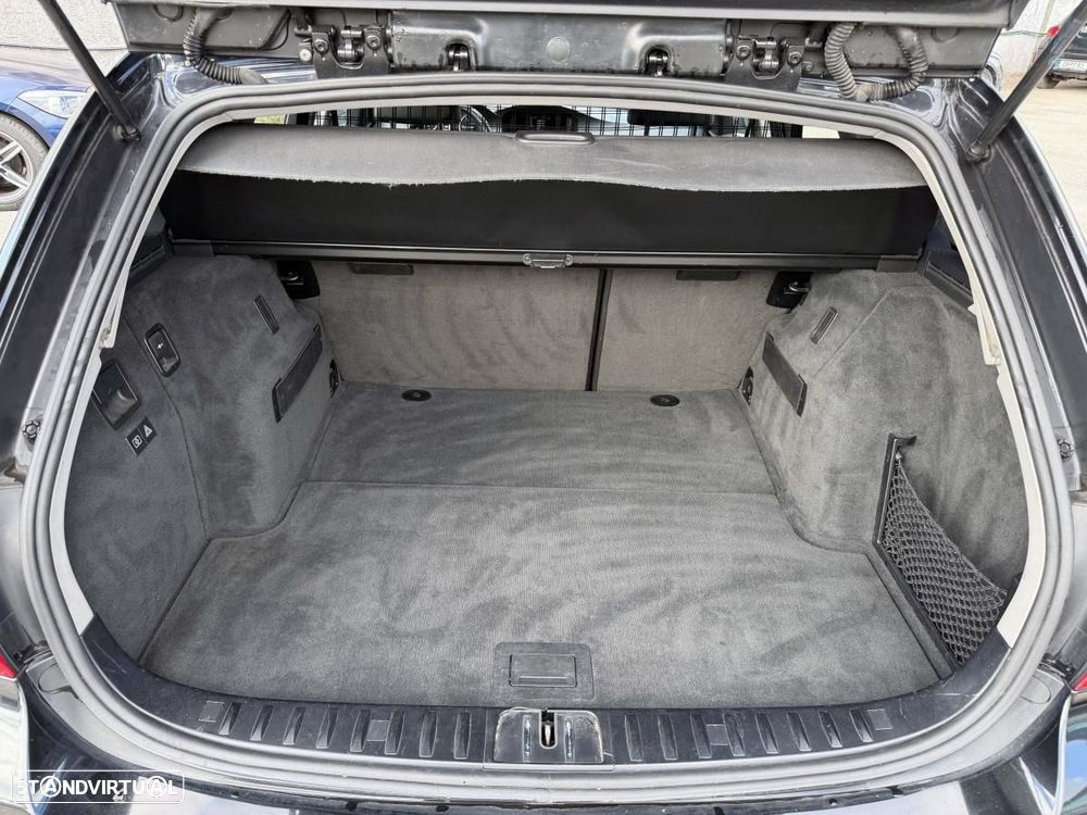BMW 318 d LifeStyle - 22