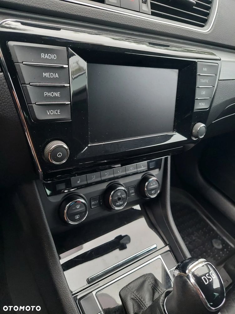 Skoda Superb 2.0 TSI Style DSG - 4