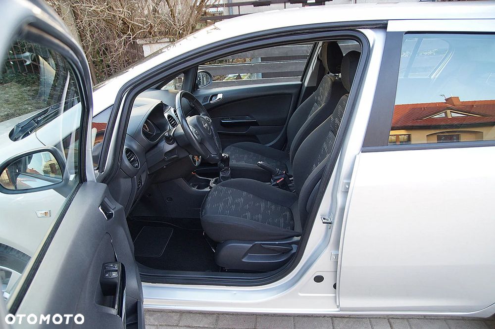 Opel Corsa 1.2 16V Enjoy - 13