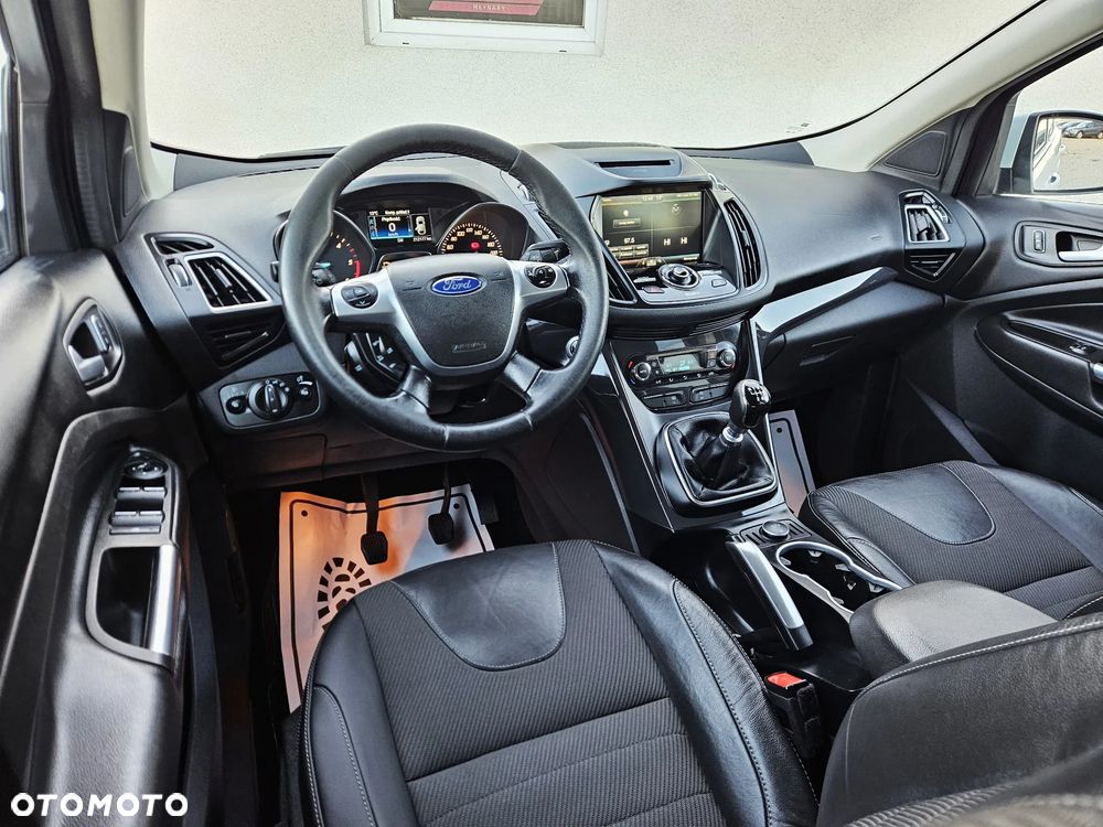 Ford Kuga 2.0 TDCi Titanium - 6