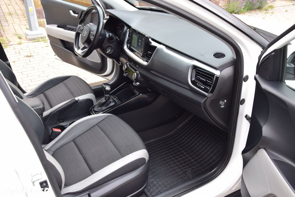Kia Stonic 1.0 T-GDI 120 DCT OPF Edition 7 - 20