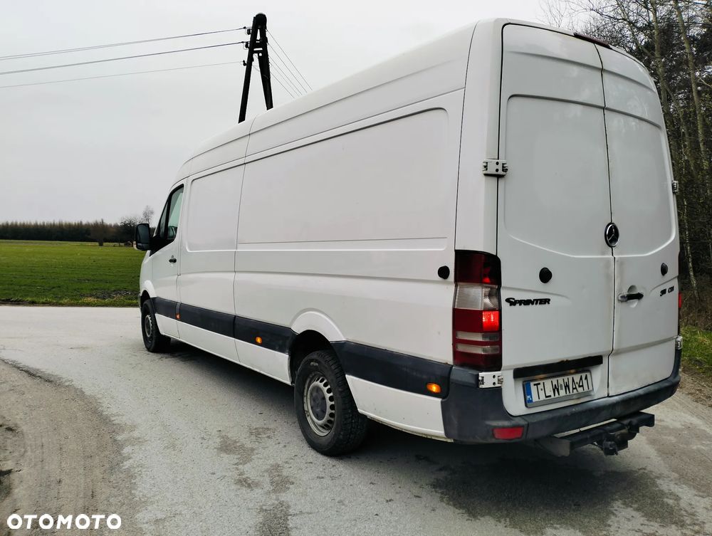 Mercedes-Benz SPRINTER - 4