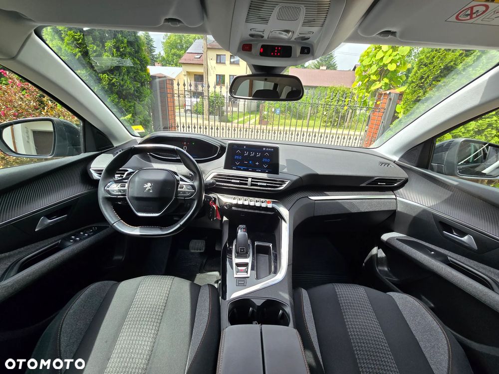 Peugeot 5008 - 22
